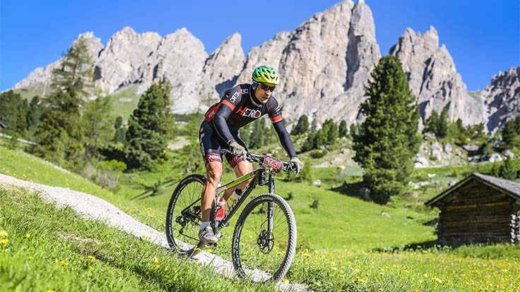 Mountainbike Tour Sellaronda Dolomiten